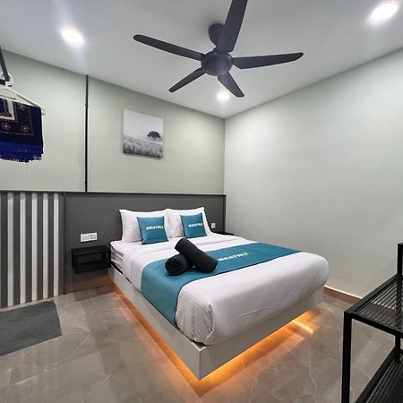 Beatrix Hotel Бринчанг Екстериор снимка