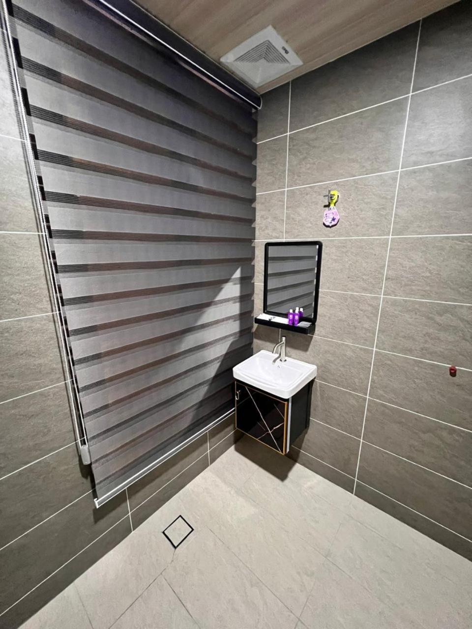 Beatrix Hotel Бринчанг Екстериор снимка