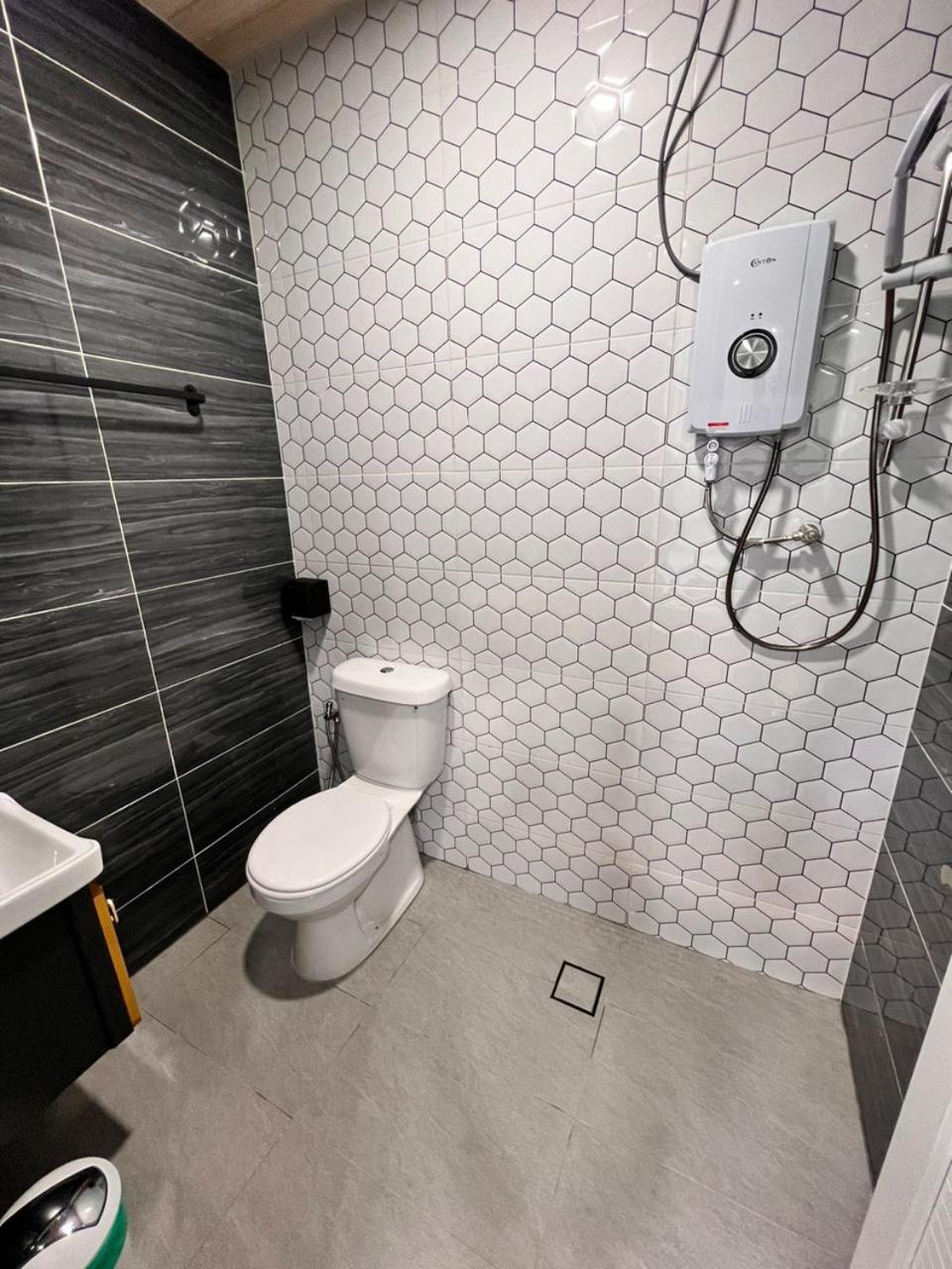 Beatrix Hotel Бринчанг Екстериор снимка